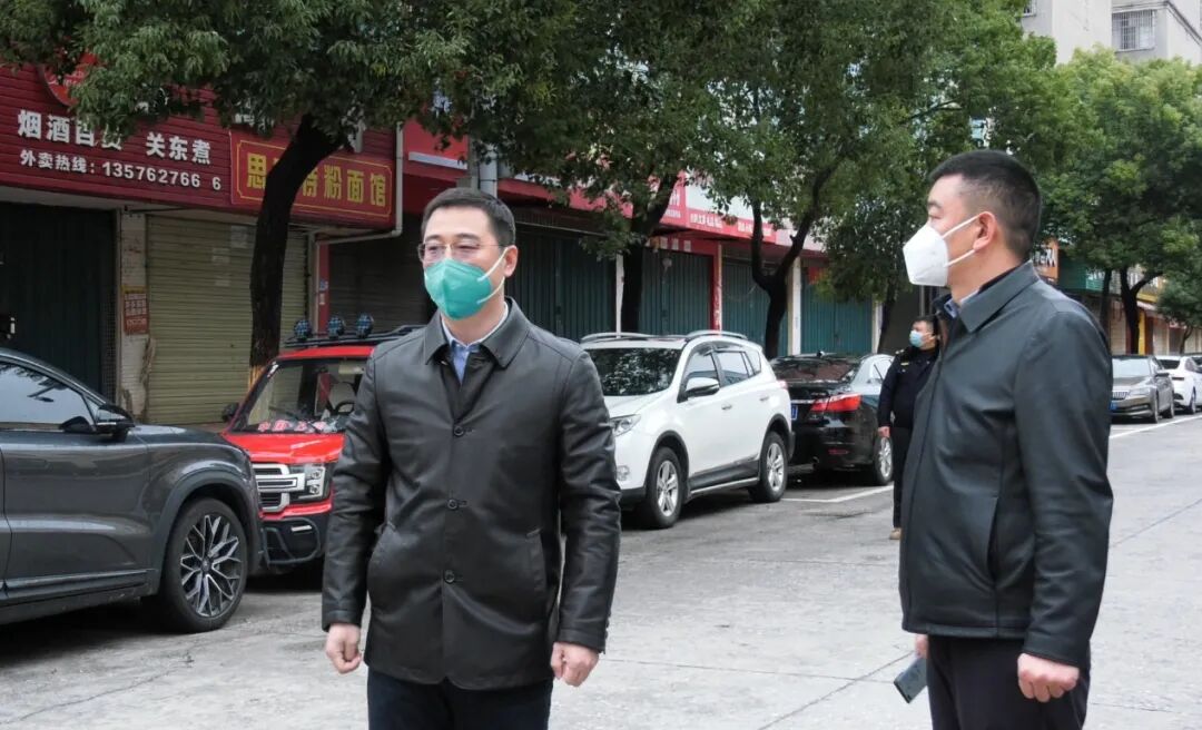 熊辉督导检察疫情防控重点区域防控工作