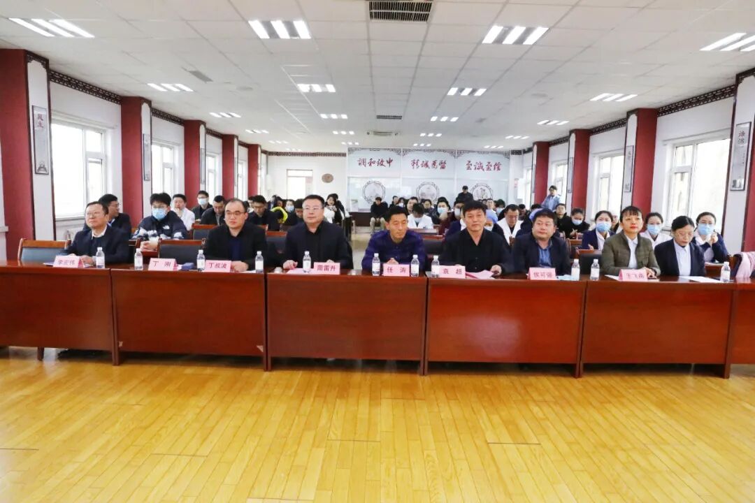 联影的CT怎么样精准“狙击”肿瘤细胞，新区中医医院顶级联影一体化CT直线加速器正式开机！_https://www.jmylbn.com_新闻资讯_第8张