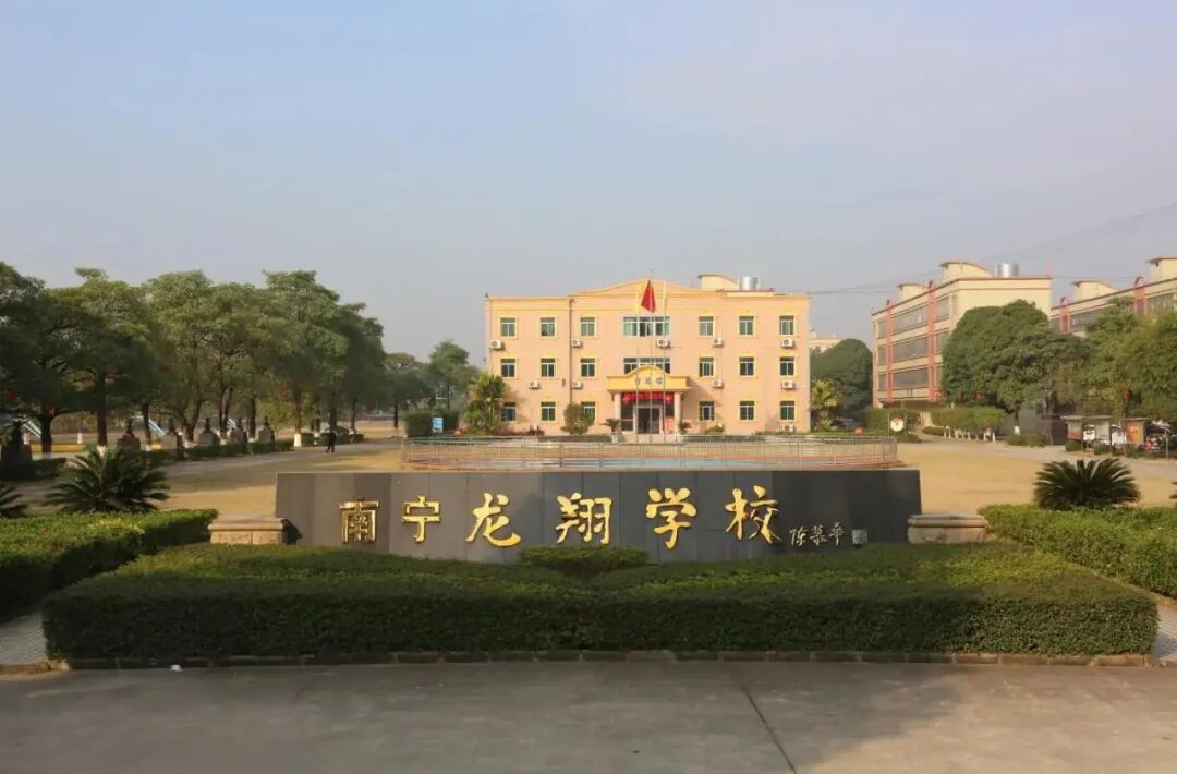 广西南宁 "初中生"惨遭"十一盆开水"下的绝望与挣扎!