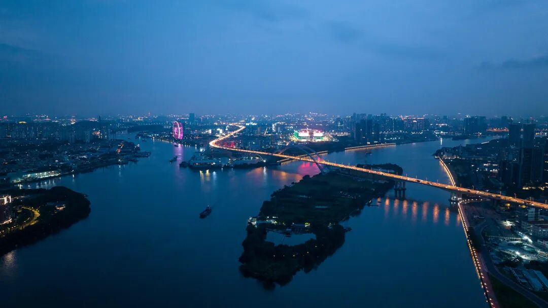 中海观澜府*批交付，业主反手挂上10万+？