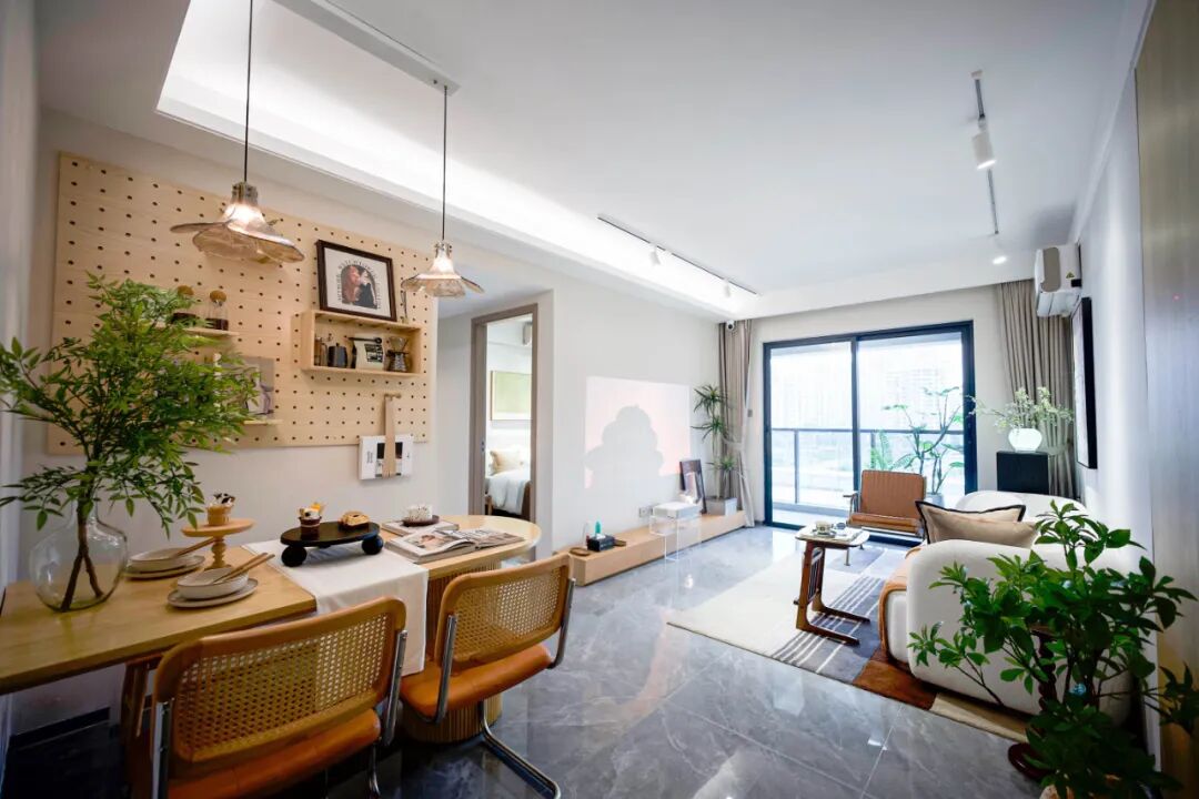 知识城悦辰壹号楼盘测评，项目周边有哪些学校？