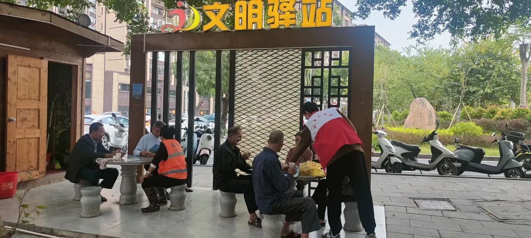 揭阳市科协开展“科普赋能高质量发展”宣传活动