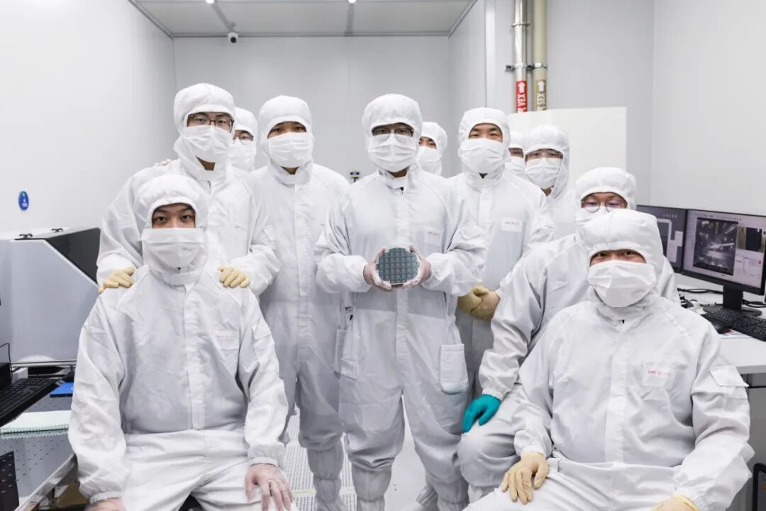 51749114954_.pic_hd 拷贝.jpg