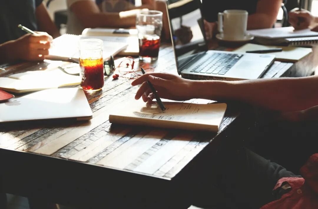 招人广告语怎么写_招人_招人合同模板