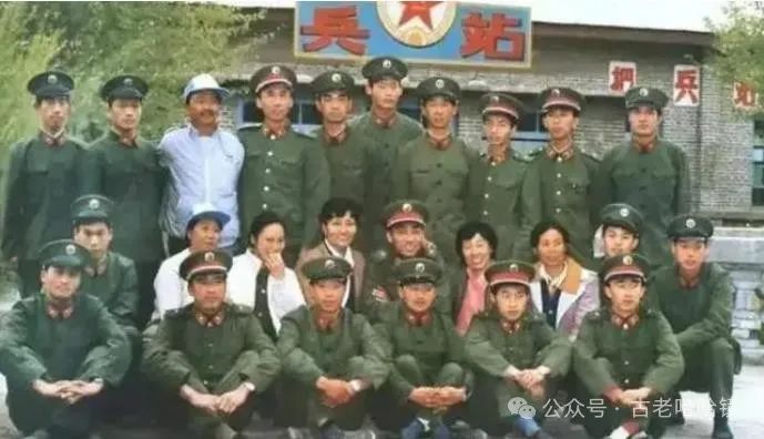 97年的多大_多大年龄适合做双眼皮_多大年龄可以申请信用卡