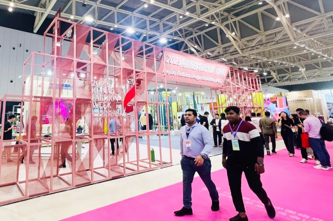 立足全球，筑牢世界纺织产业节点--2023第25届中国绍兴柯桥国际纺织品博览会（秋季）盛大开幕 