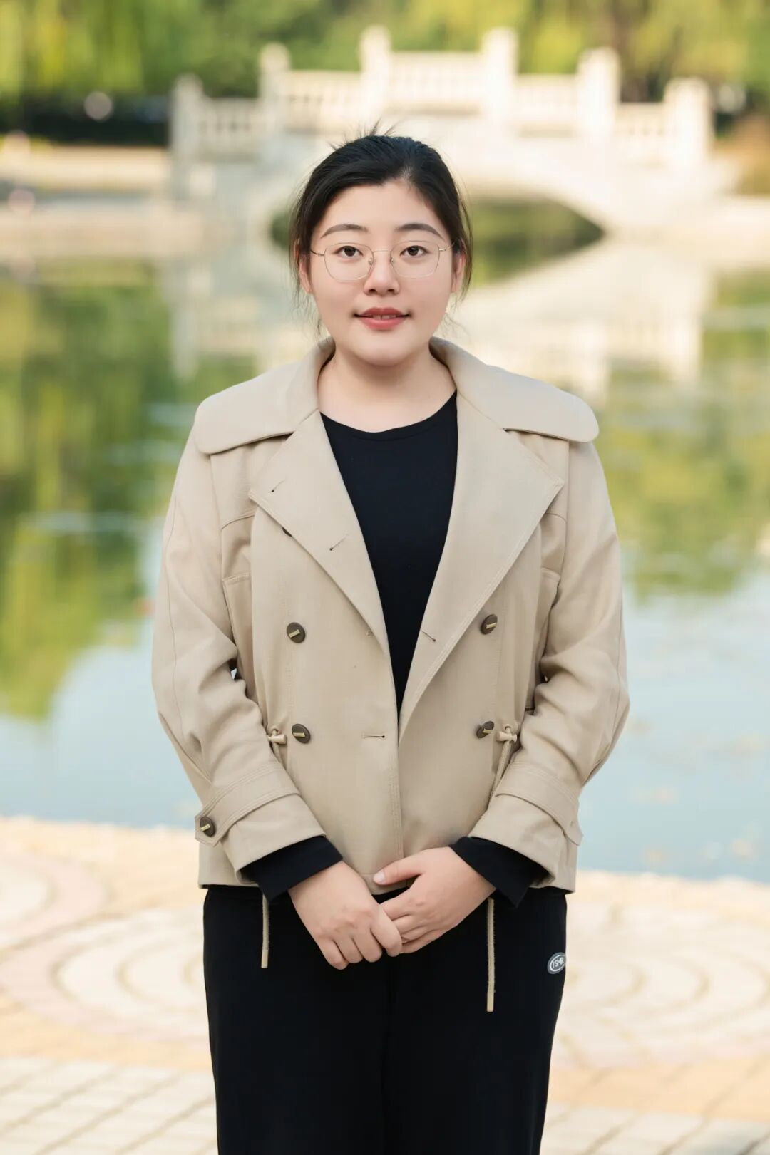 姜瑞瑞个人照.jpg