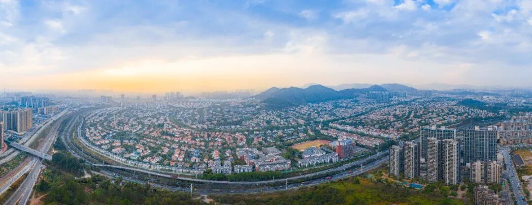 增城碧桂园凤凰城建32栋叠墅，共192套？