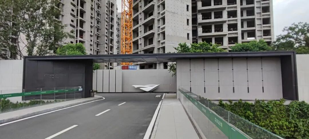 白云新盘旭辉光屿南方75-114㎡，单价1.6万/平！