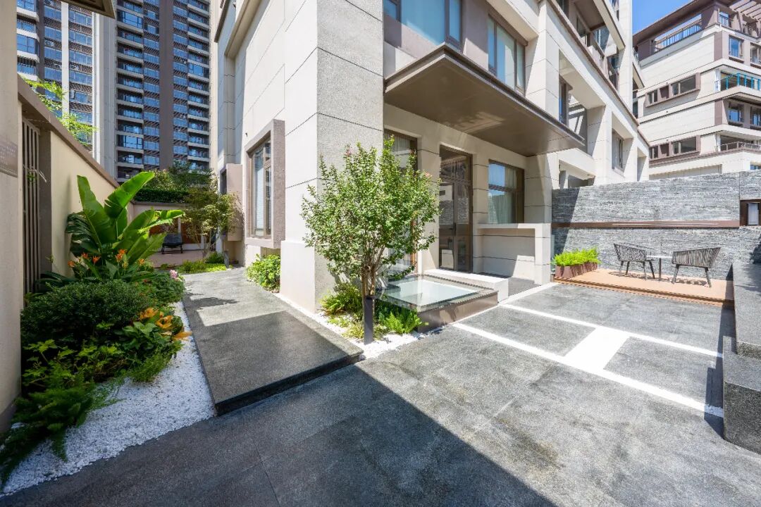 佳兆业凤鸣山推出103-149㎡的叠院，总价500-720万！