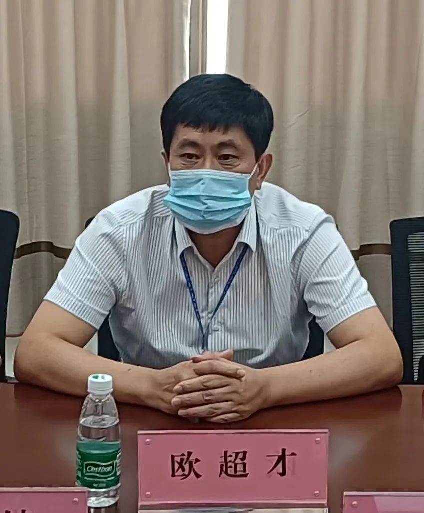 湛江市领导到沈塘镇人大代表中心联络站接待群众-雷州市人民政府网站