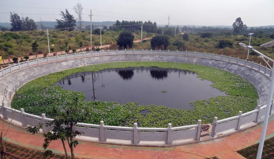 企水镇田园村委会党群服务中心举行揭牌仪式