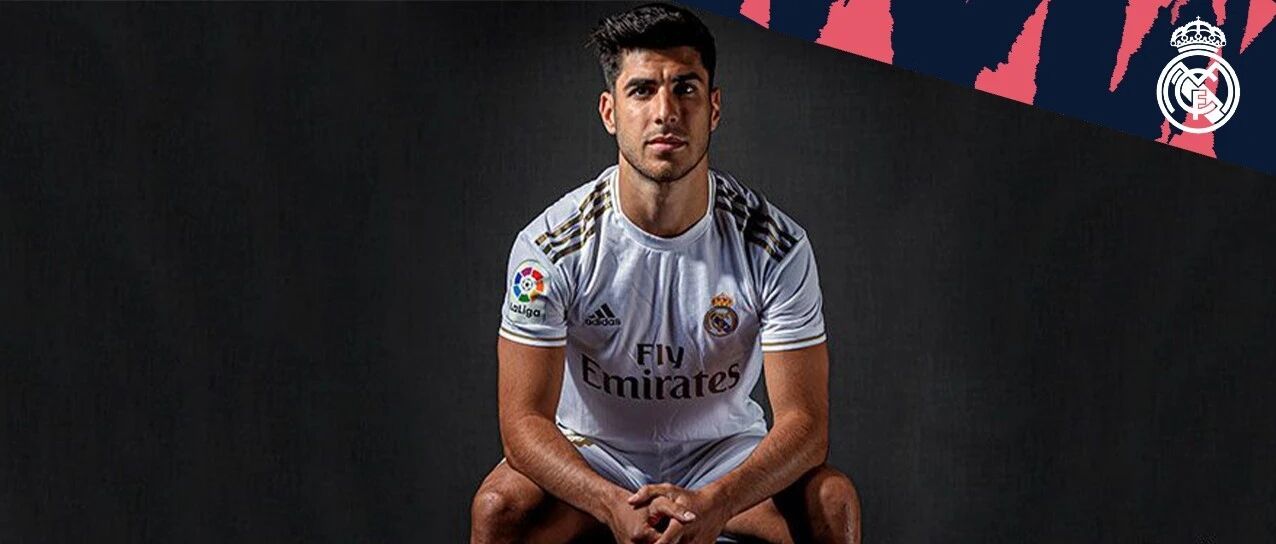 《阿森西奥：我想和这些门框谈谈》