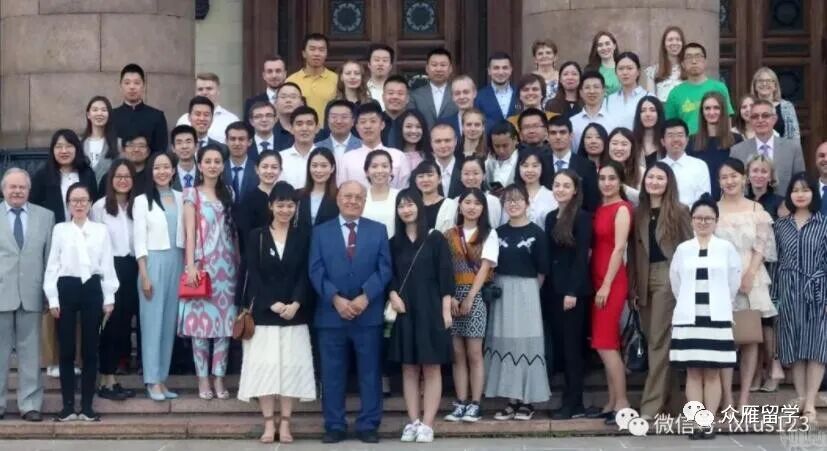 莫斯科国立大学校长及留学生