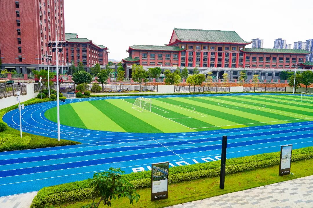 增城保利明玥湖光84㎡~121㎡，近地铁！