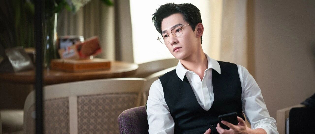 男生的哪个瞬间让你觉得很有教养？