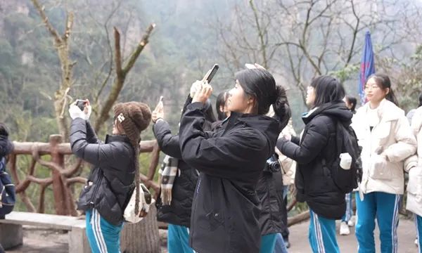 23滕324.jpg 23滕324.jpg
