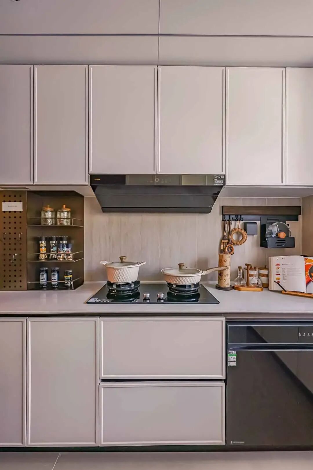 122㎡三房样板房