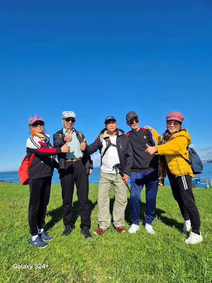 卡通人物
AI 生成的内容可能不正确。