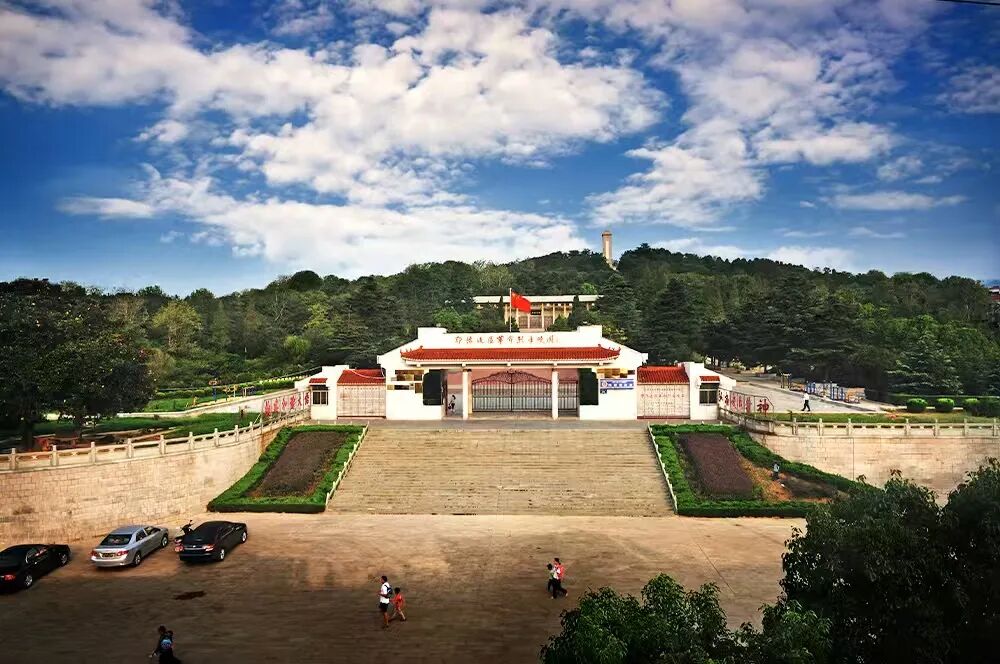 烈士陵园.jpg