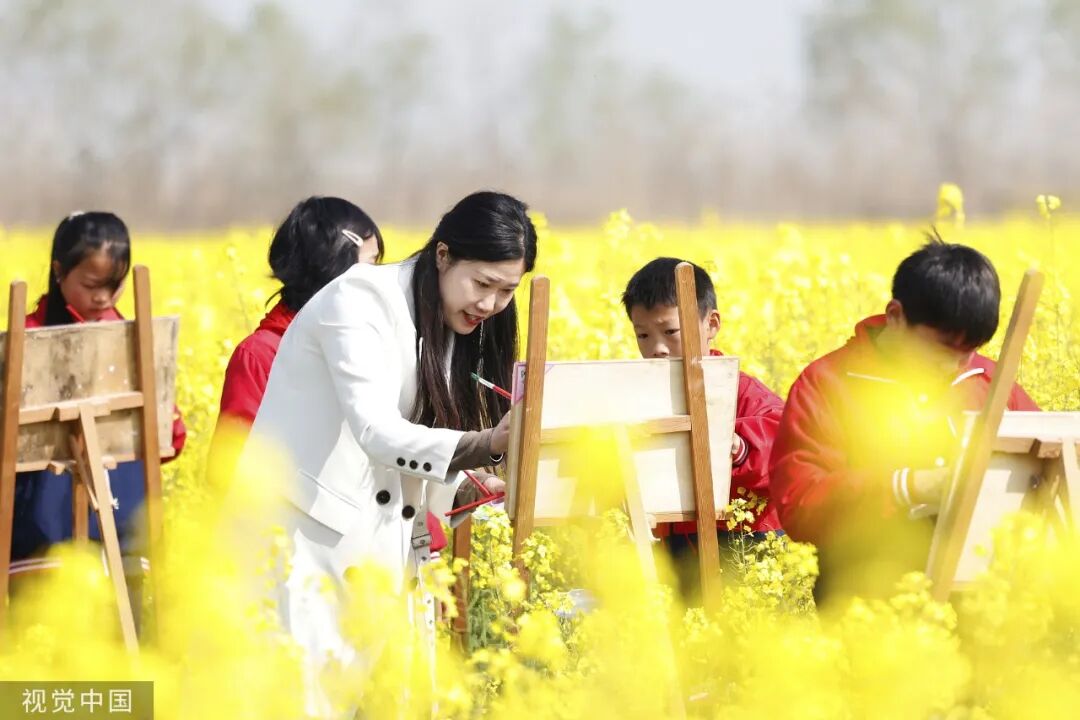 报了高价研学团，偷偷摸摸进清华
