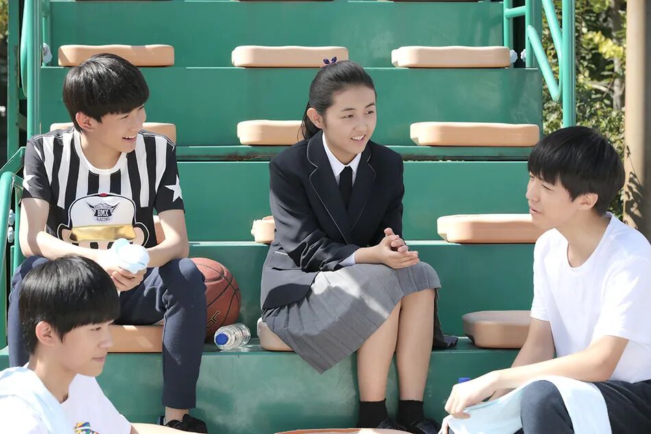 报了高价研学团，偷偷摸摸进清华