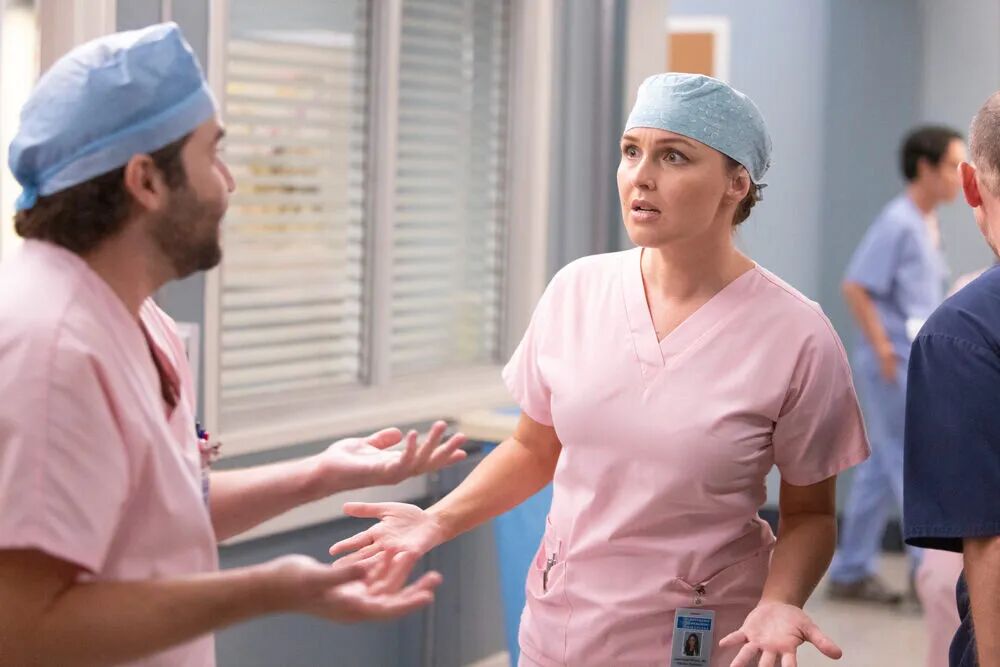 资深医生加入罢工，英国人手术都做不上了