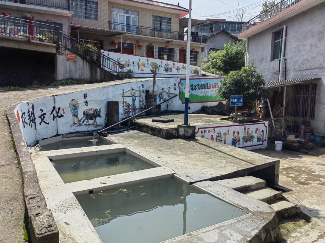 让全村爆哭的男人，有什么来头