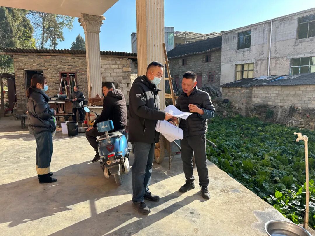 让全村爆哭的男人，有什么来头