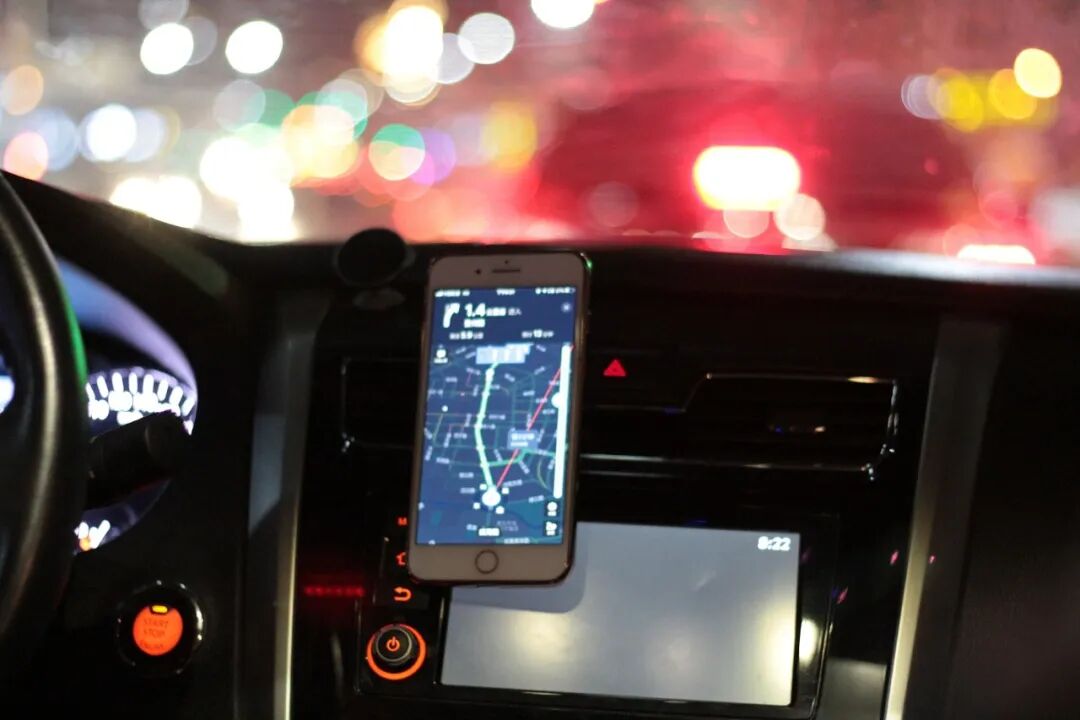 满街网约车，已经装不下再就业的人