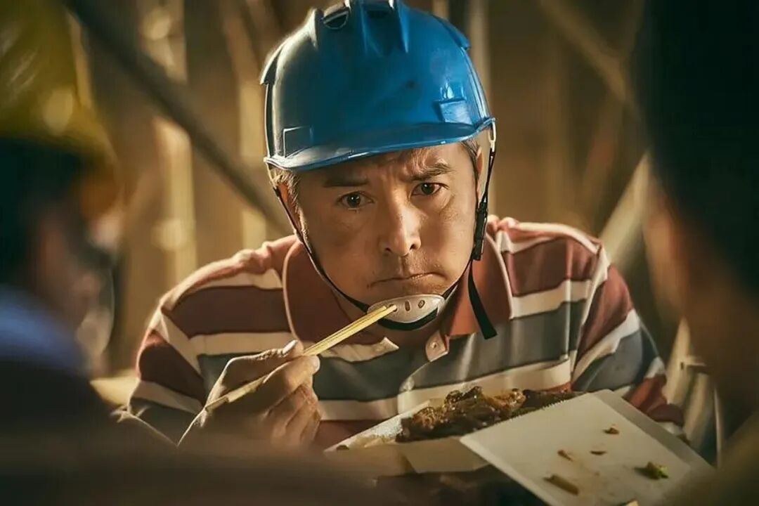 写出爆款剧的他，认为打工最实在