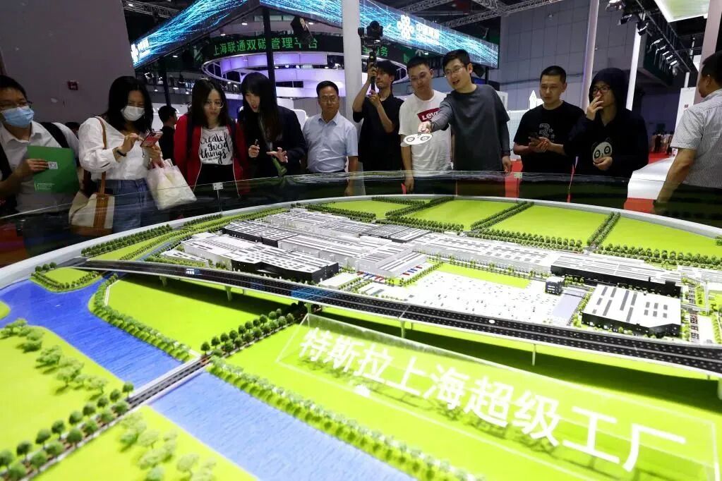 ESG爆了，月薪已被炒到15万