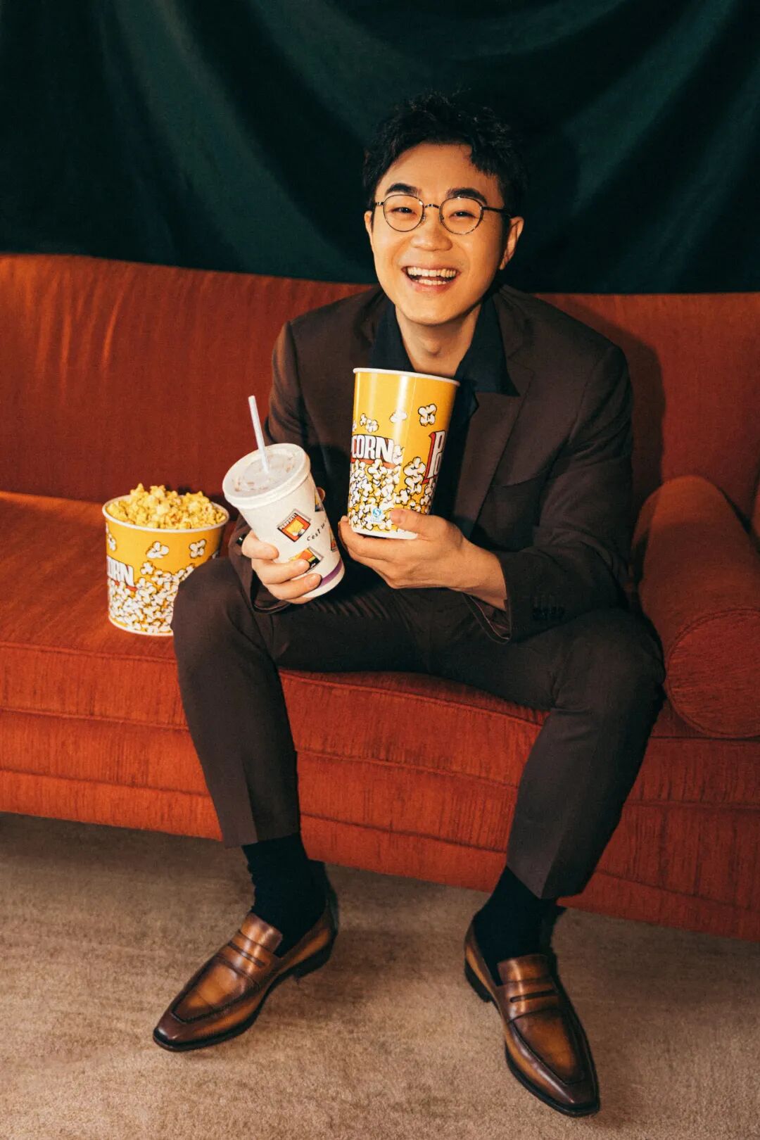 大鹏，够拼命的