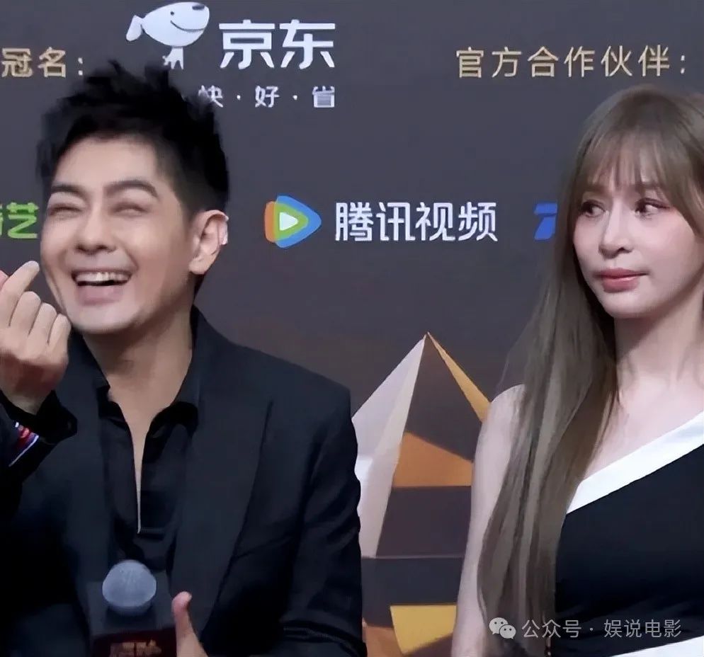 周深陶喆在聊什么