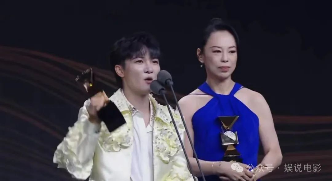 周深陶喆在聊什么