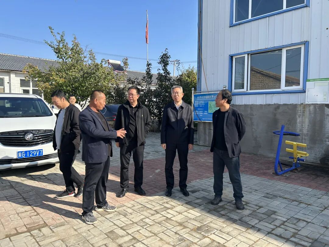 我院院长梁建明一行调研乡村振兴工作并慰问驻村干部