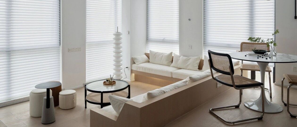 下沉式客厅、玻璃楼梯：有颜值能收纳，52m²的小宅太棒了！