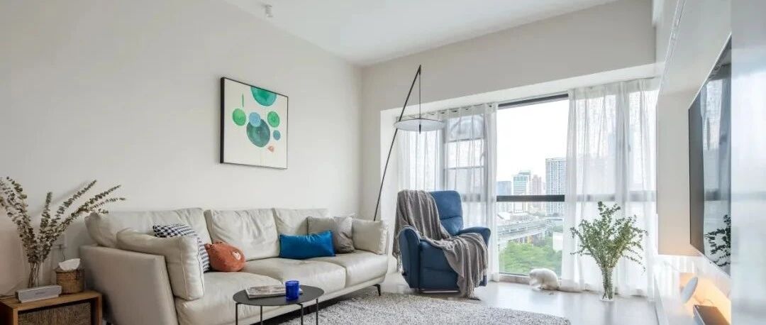 78m²一居室：现代灰阶+温润木色，这个家有诗意也有烟火气！