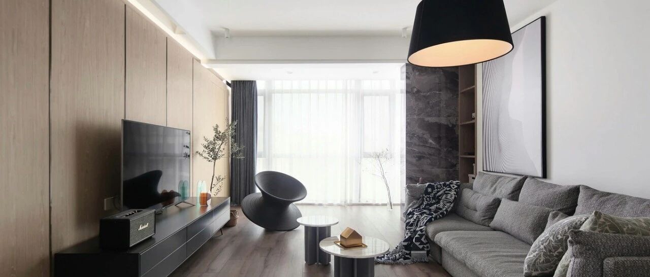 住30年都不过时！经典的白+原木搭配，让人爱不释手