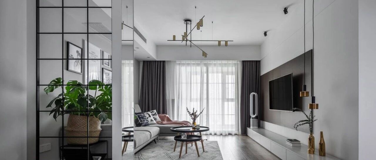 从毛坯到INS原木风：质感满分的灰白空间，这个小两房有了！