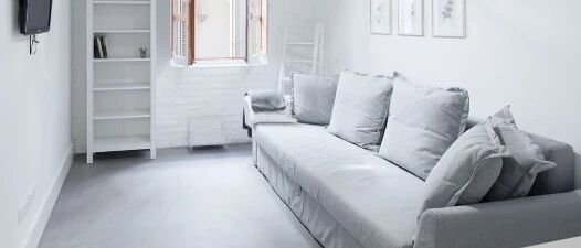 90后小姑娘爆改65㎡二手房，大白墙+水泥地，完工多出30㎡