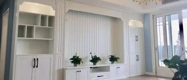 老婆背着我买空置5年四居室，准备40万装修，花了32万装成这样？