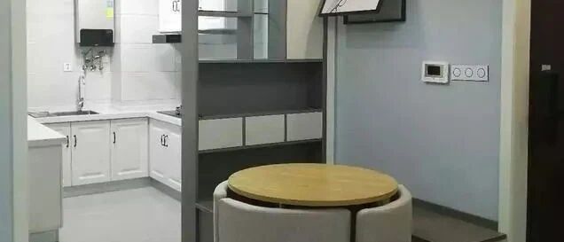 全部家当买了采光超差房子，全屋就客厅一个小窗，这是人住的？