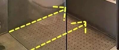 淋浴房嫌地漏出水慢？我家把墙上洞洞板铺地上，排水超快还不招虫