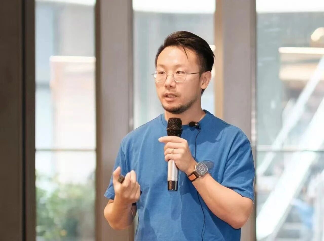 图片[4]-AI 陪伴销量第一，半年 12 万台，芙崽创始人复盘 10 个关键决策｜对话珞博智能孙兆治-AI Express News