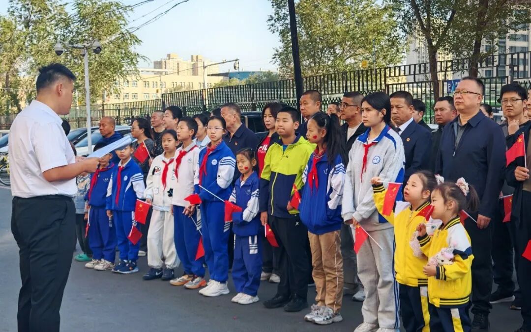 博乐市九中禁毒宣传1 (4).jpg