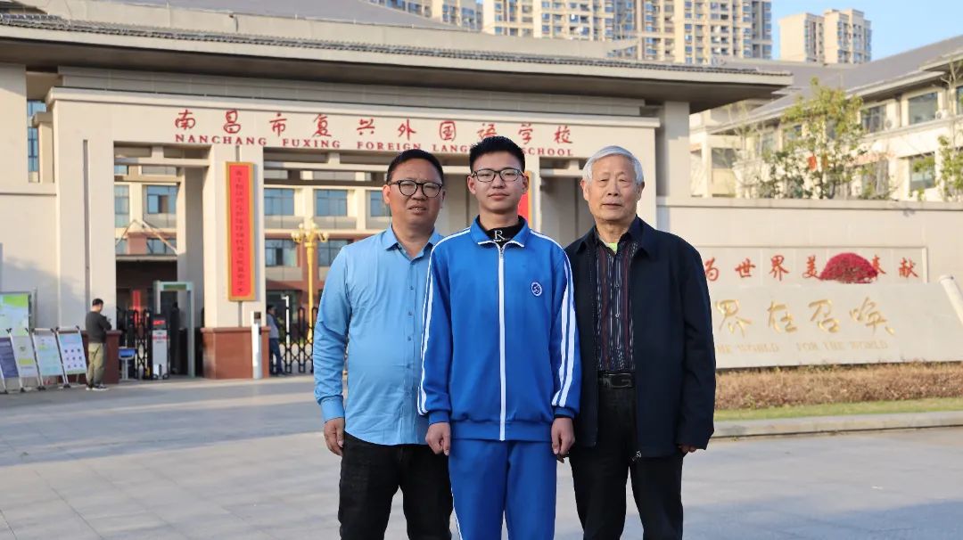 中学生直读硕士16岁南昌少年熊奕涵我也曾考过0分