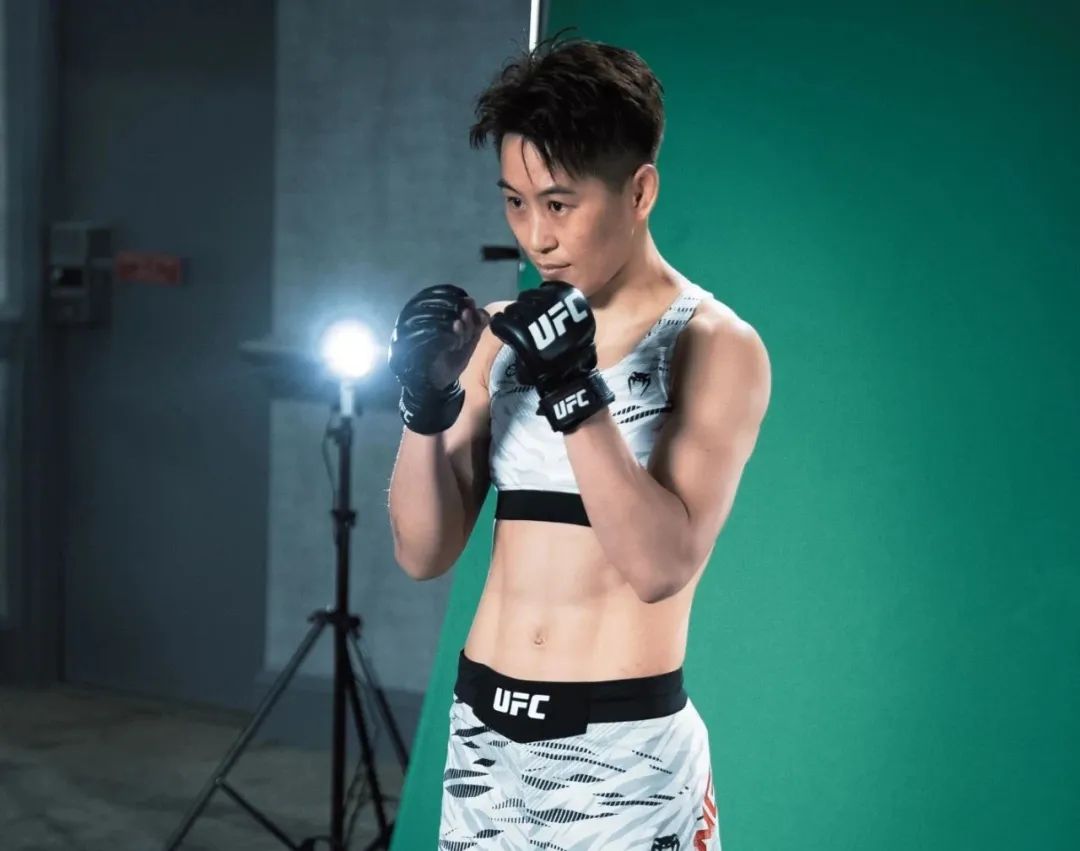 王聪打进UFC前十五