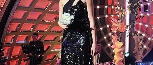 车婉婉首度公开谈生父:不想留下错误关系图