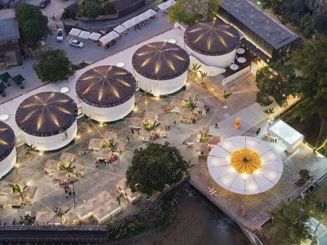 塘口墟的先鋒書店，由糧倉改造而成。